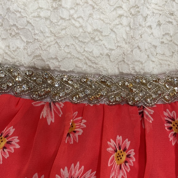 Monteau girl  white lace style dress w bow in back sz 7/8 girls sparkle belt - Picture 3 of 6